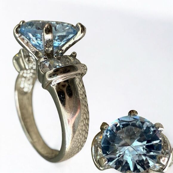 Statement Silver Tone Ring Large Blue Stone Round Cut Side Accents Size 9 - Picture 15 of 17